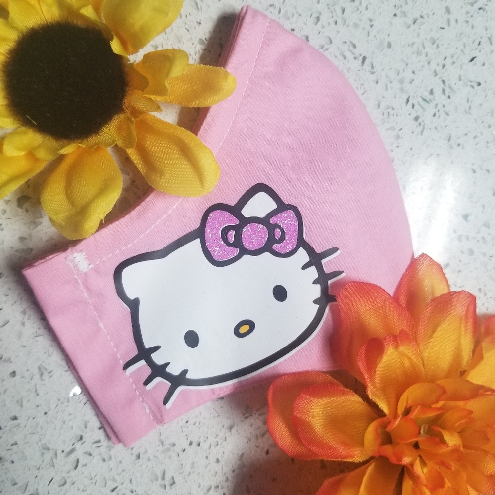 Hello Kitty fabric mask with nose wire and pocket